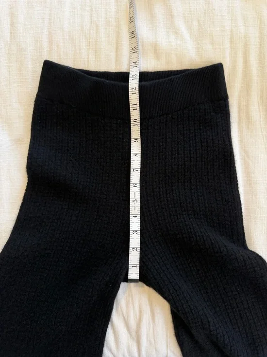Alo Cashmere High-Waist Plush Waffle Pant in Black SZ M - Picture 12 of 13